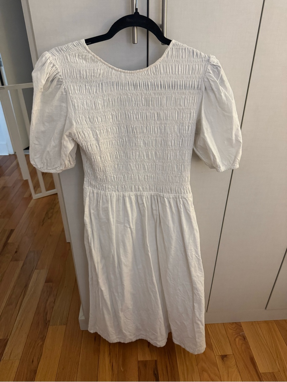 Lucy Paris White Puff Sleeve Midi dress - M